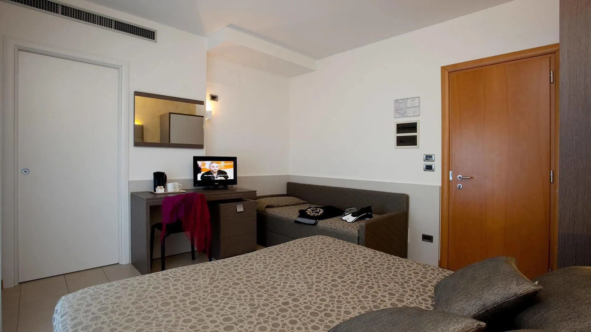 Hotel Tropical Lido di Jesolo 3*,