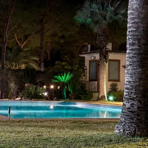 Laura - Antico Borgo Di Sicilia 4* Milici